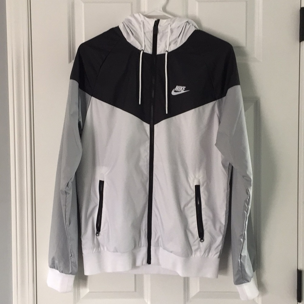 Nike Windbreaker Jacket